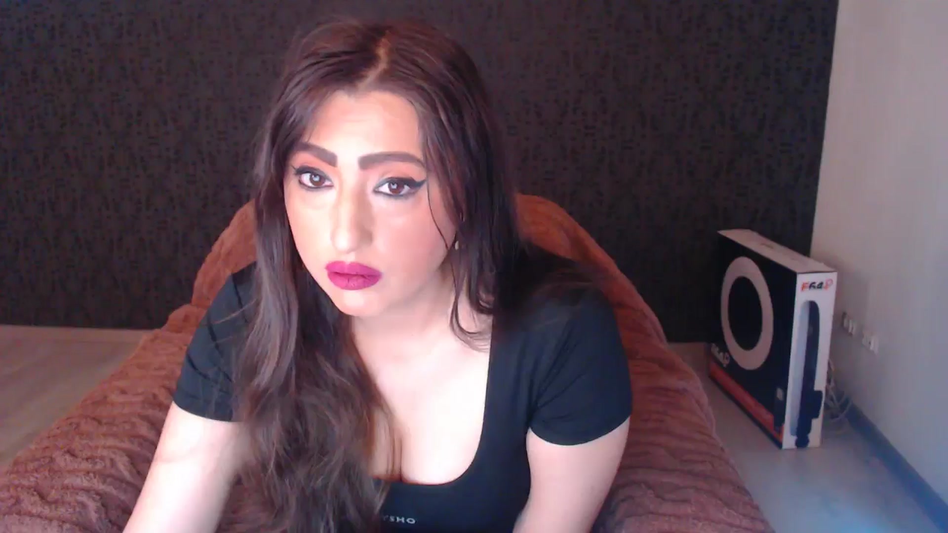 Gallery image thumbnail from HotRebbecca's myfreecams stream on, 04/20/2026, 05:01 image 15 of 20
