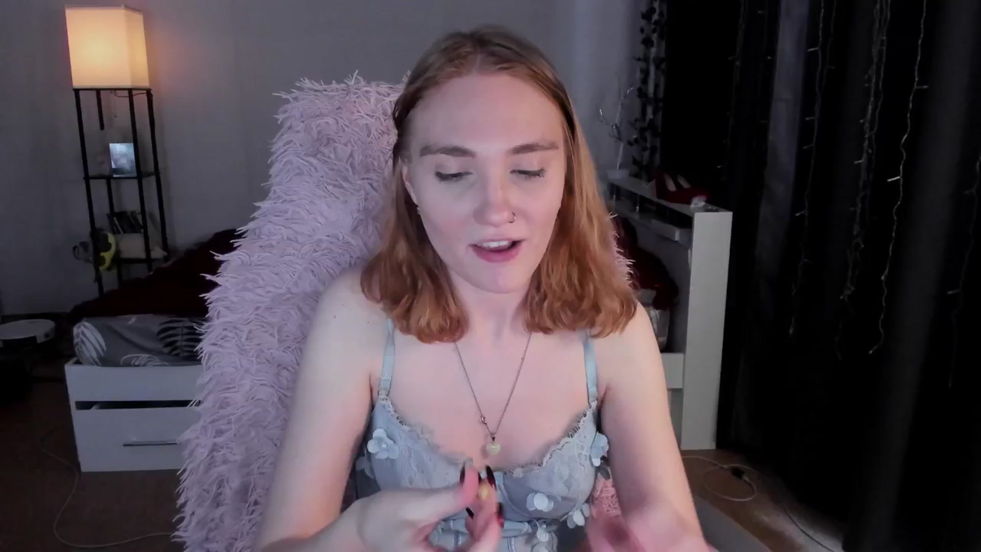 Gallery image thumbnail from HotRedPipper's myfreecams stream on, 11/25/2025, 10:12 image 3 of 20