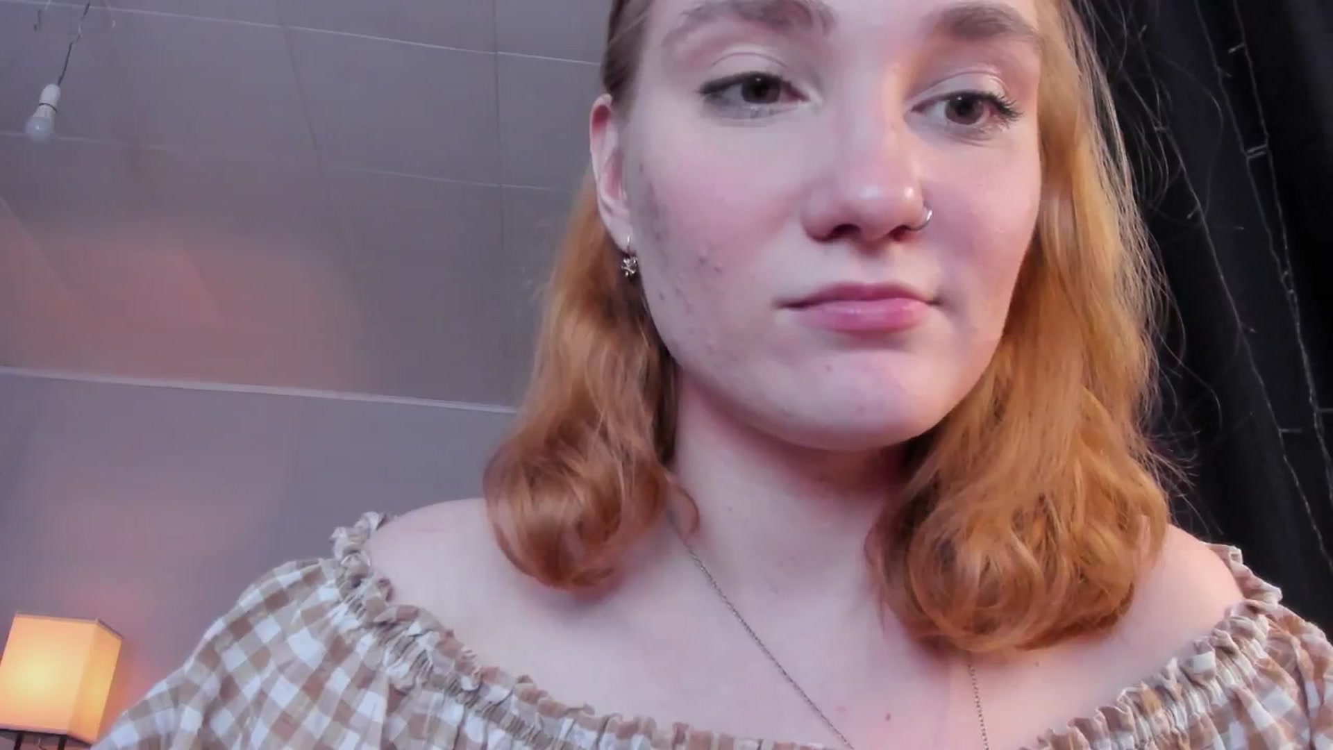 Gallery image thumbnail from HotRedPipper's myfreecams stream on, 12/03/2025, 10:03 image 13 of 20