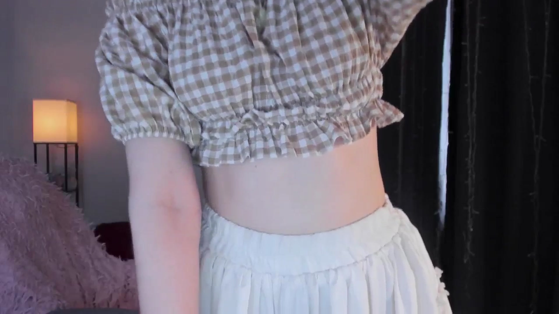 Gallery image thumbnail from HotRedPipper's myfreecams stream on, 12/03/2025, 10:03 image 10 of 20