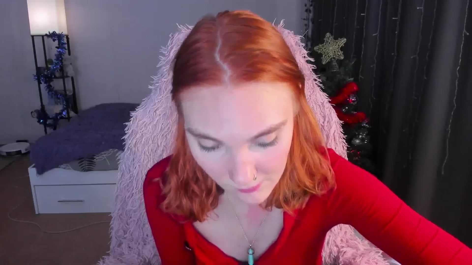 Gallery image thumbnail from HotRedPipper's myfreecams stream on, 12/30/2025, 09:41 image 19 of 20
