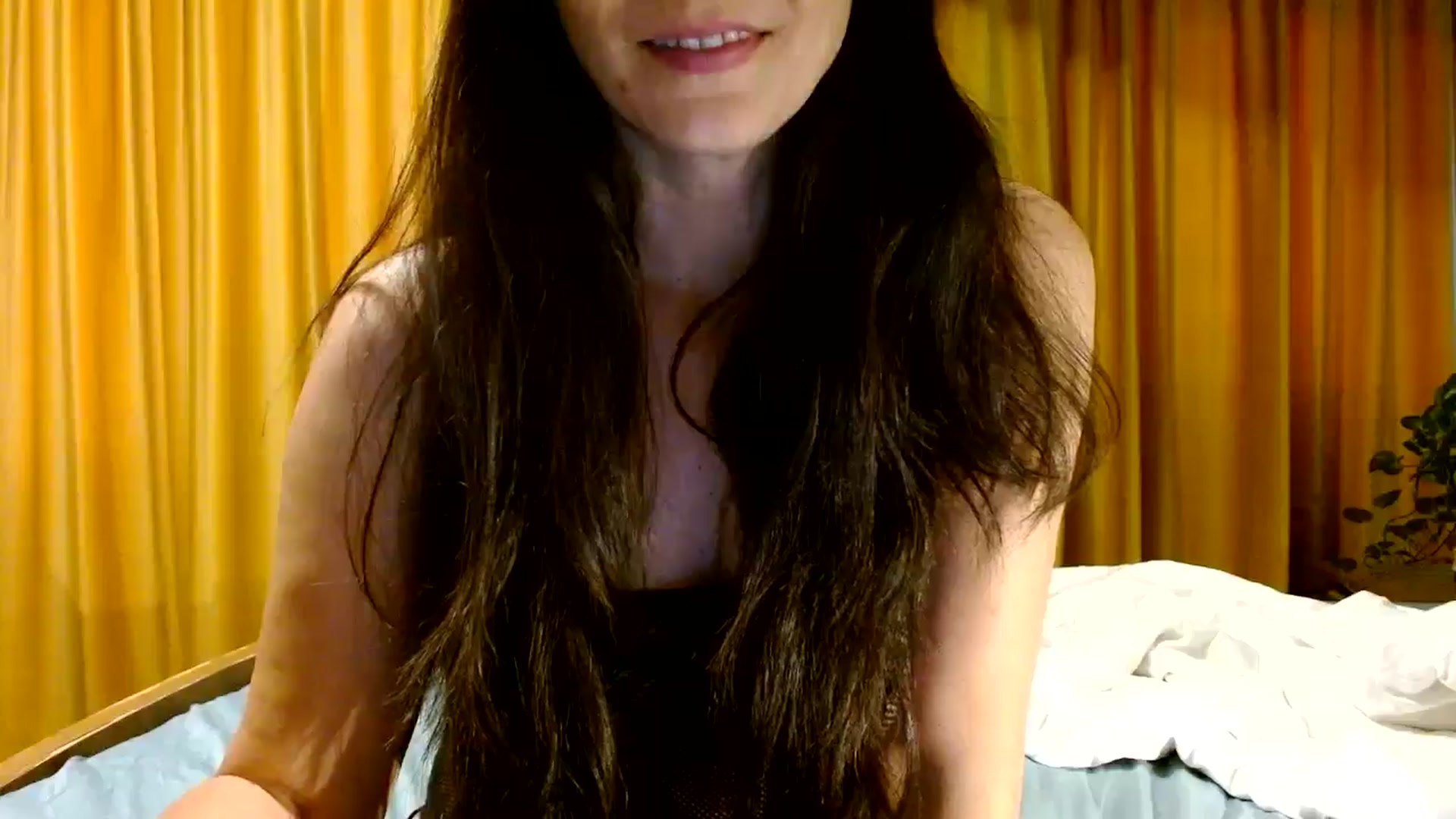 Gallery image thumbnail from HotSlit's myfreecams stream on, 05/28/2024, 03:14 image 16 of 20