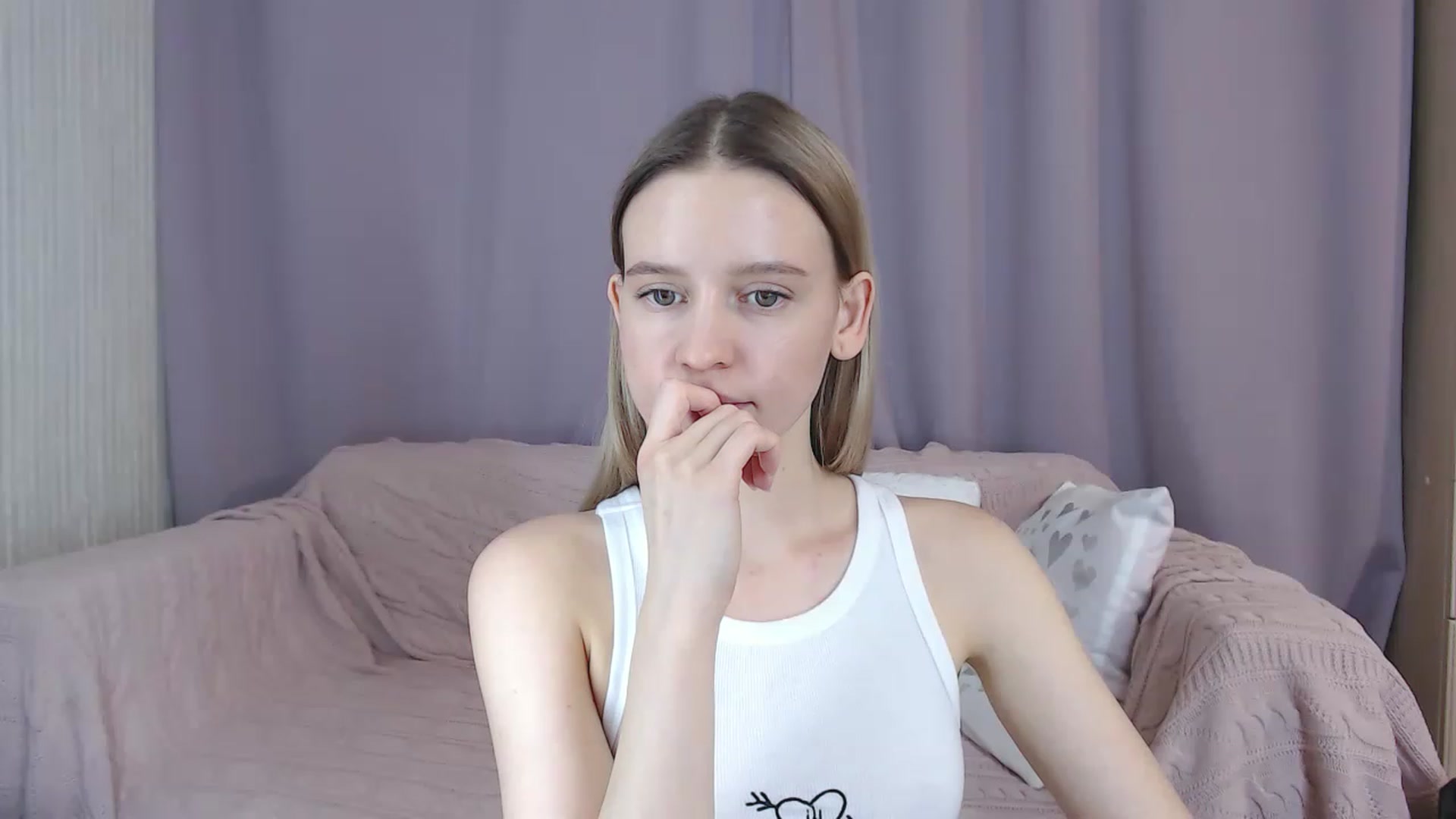 Gallery image thumbnail from HotSwJenna's myfreecams stream on, 11/16/2022, 08:01 image 20 of 20