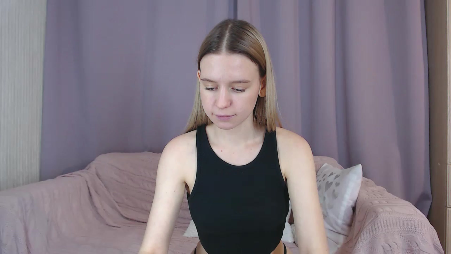 Gallery image thumbnail from HotSwJenna's myfreecams stream on, 11/18/2022, 06:32 image 19 of 20