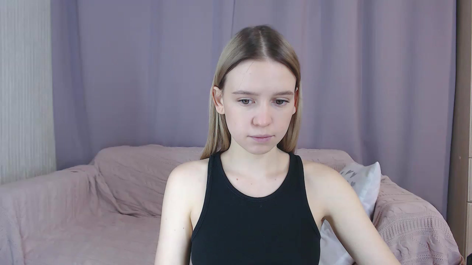 Gallery image thumbnail from HotSwJenna's myfreecams stream on, 11/23/2022, 04:26 image 6 of 20