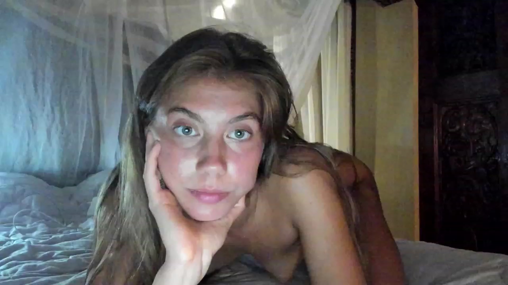 Gallery image thumbnail from HotUAJasNews's myfreecams stream on, 11/22/2022, 12:53 image 18 of 20