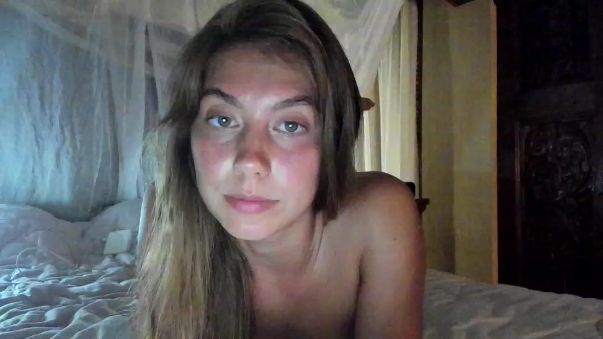 Gallery image thumbnail from HotUAJasNews's myfreecams stream on, 11/22/2022, 12:53 image 10 of 20
