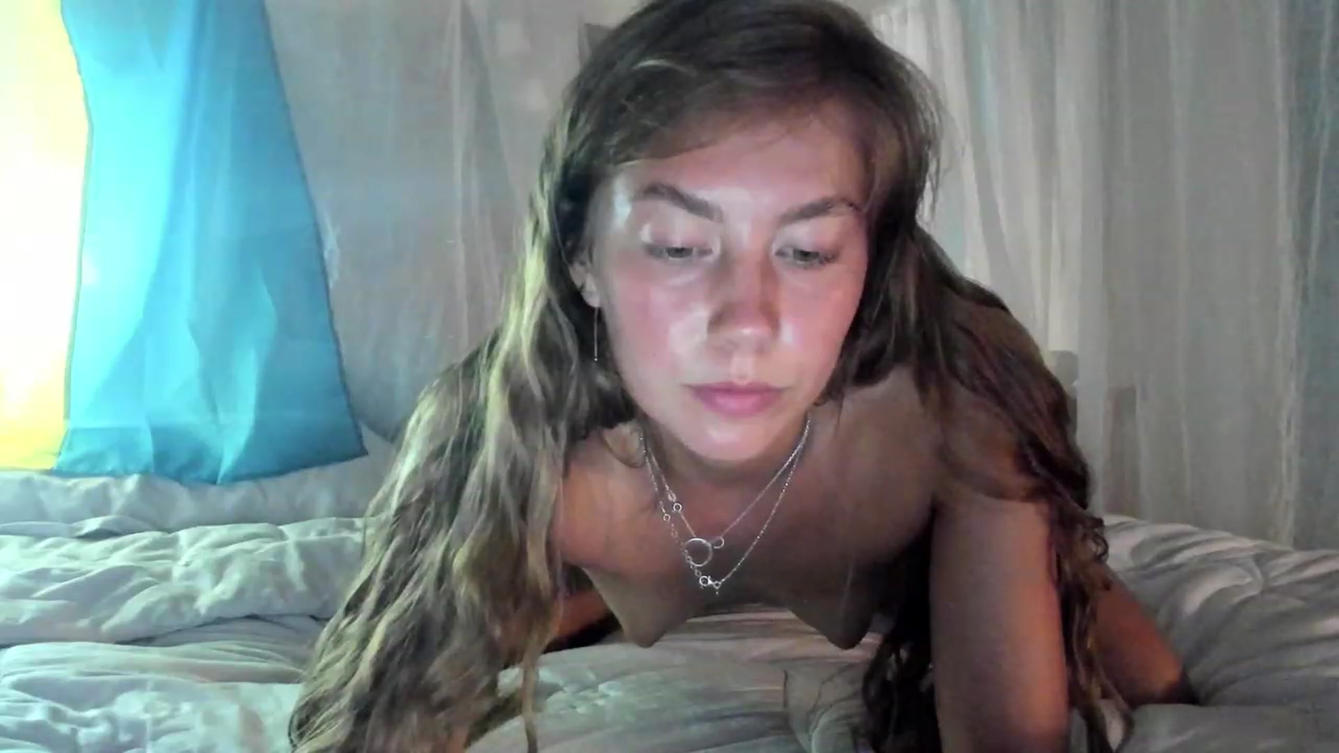 Gallery image thumbnail from HotUAJasNews's myfreecams stream on, 11/23/2022, 10:26 image 10 of 20