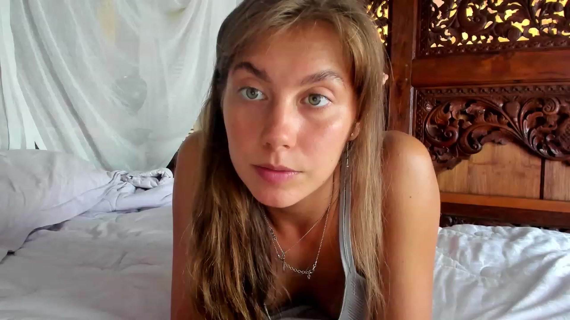 Gallery image thumbnail from HotUAJasNews's myfreecams stream on, 11/24/2022, 24:42 image 5 of 20
