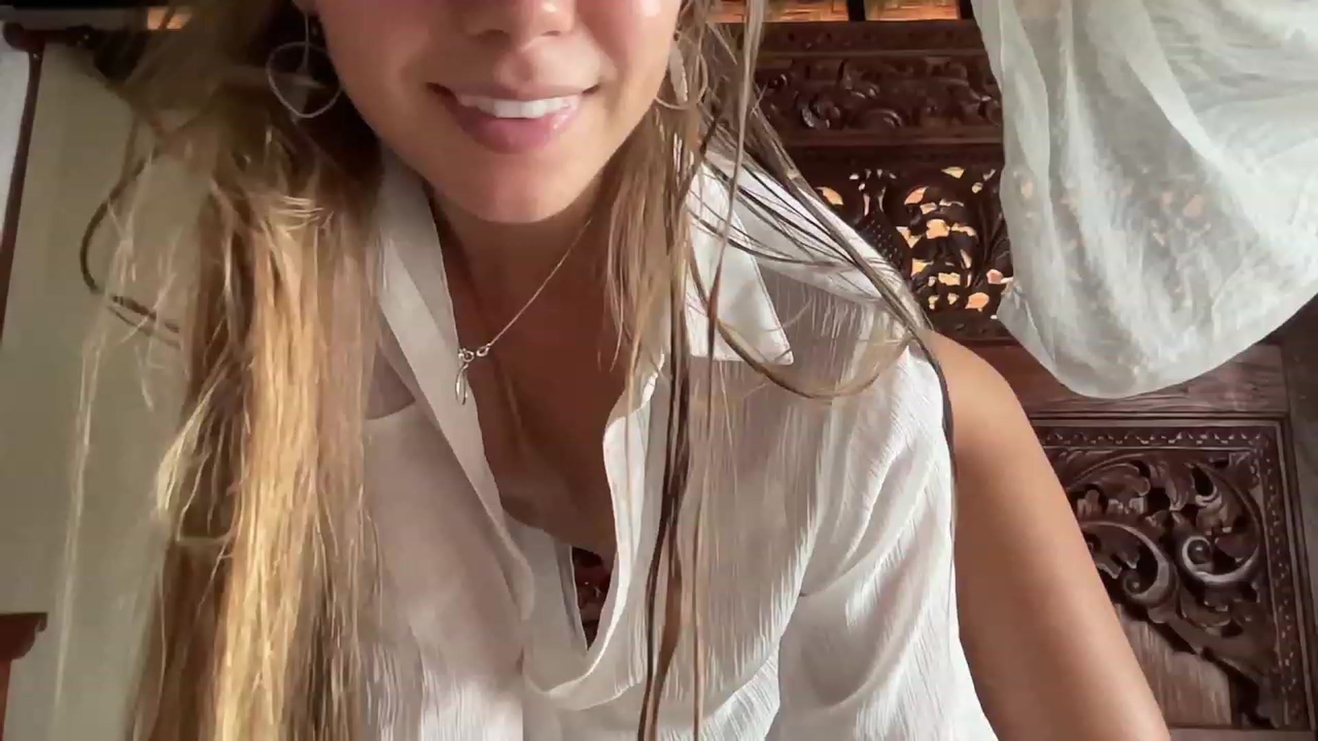 Gallery image thumbnail from HotUAJasNews's myfreecams stream on, 12/12/2022, 03:16 image 18 of 20