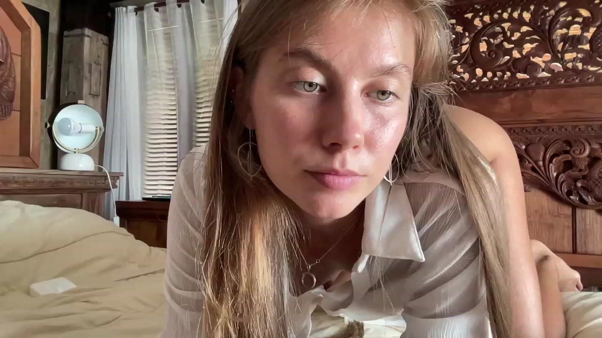 Gallery image thumbnail from HotUAJasNews's myfreecams stream on, 12/12/2022, 07:01 image 20 of 20