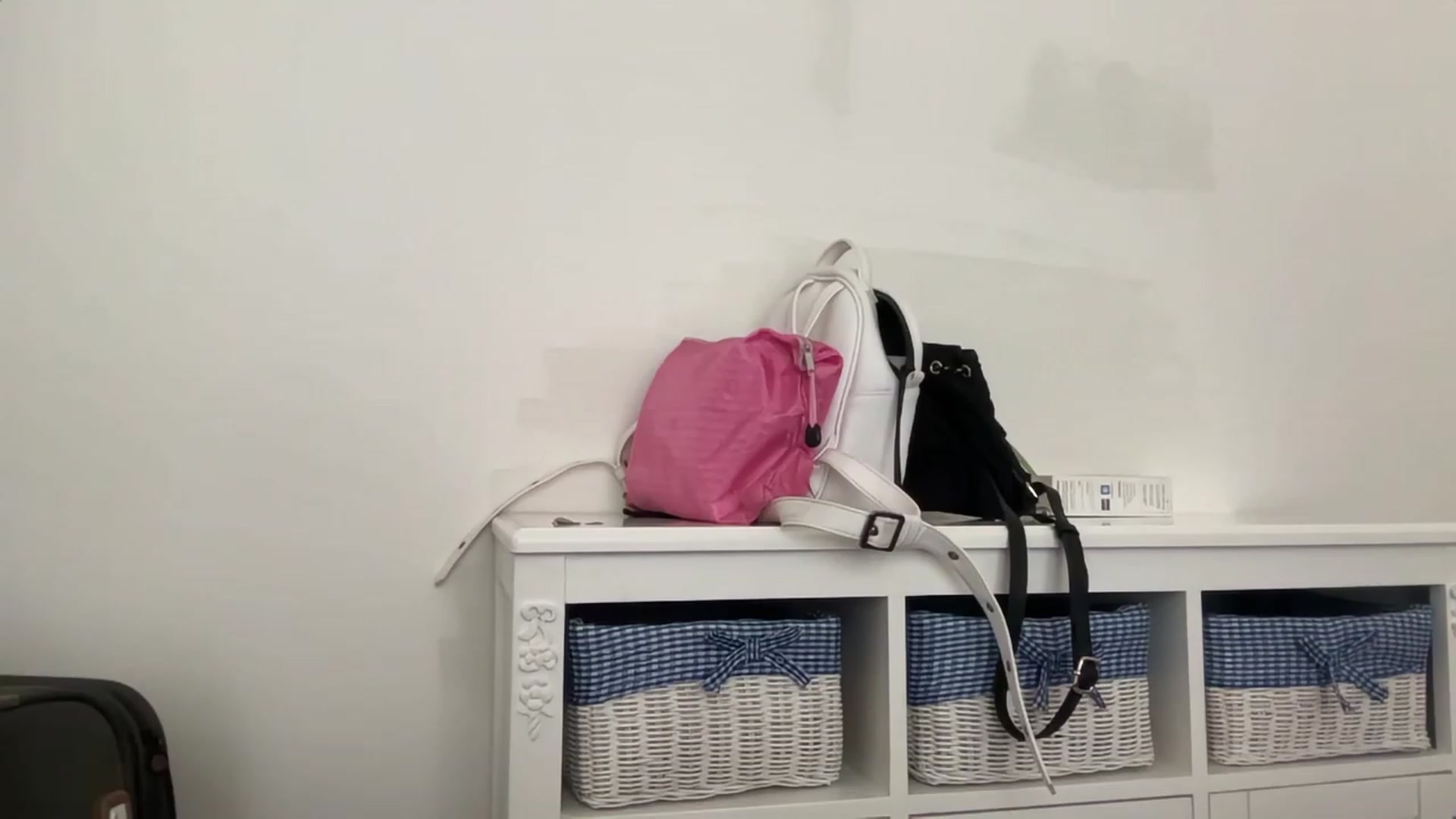 Gallery image thumbnail from HotUAJasNews's myfreecams stream on, 12/20/2022, 23:23 image 20 of 20