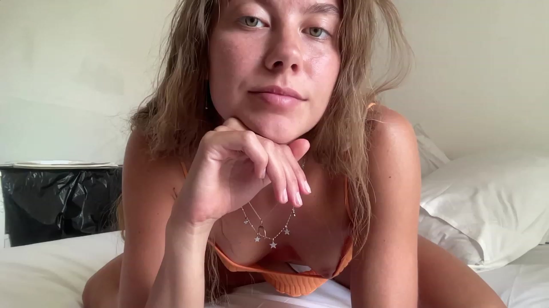 Gallery image thumbnail from HotUAJasNews's myfreecams stream on, 01/01/2023, 01:57 image 2 of 20
