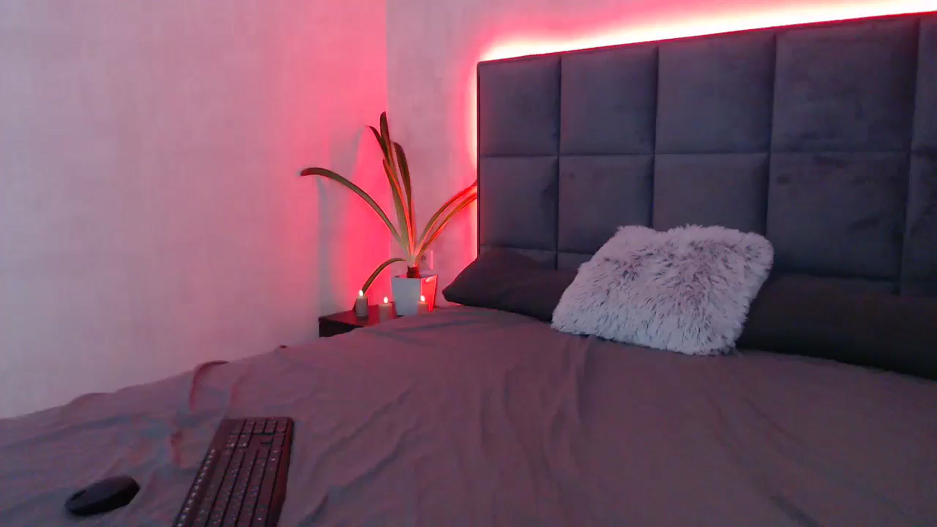 Gallery image thumbnail from Hot_ALISA's myfreecams stream on, 04/30/2026, 09:20 image 18 of 20