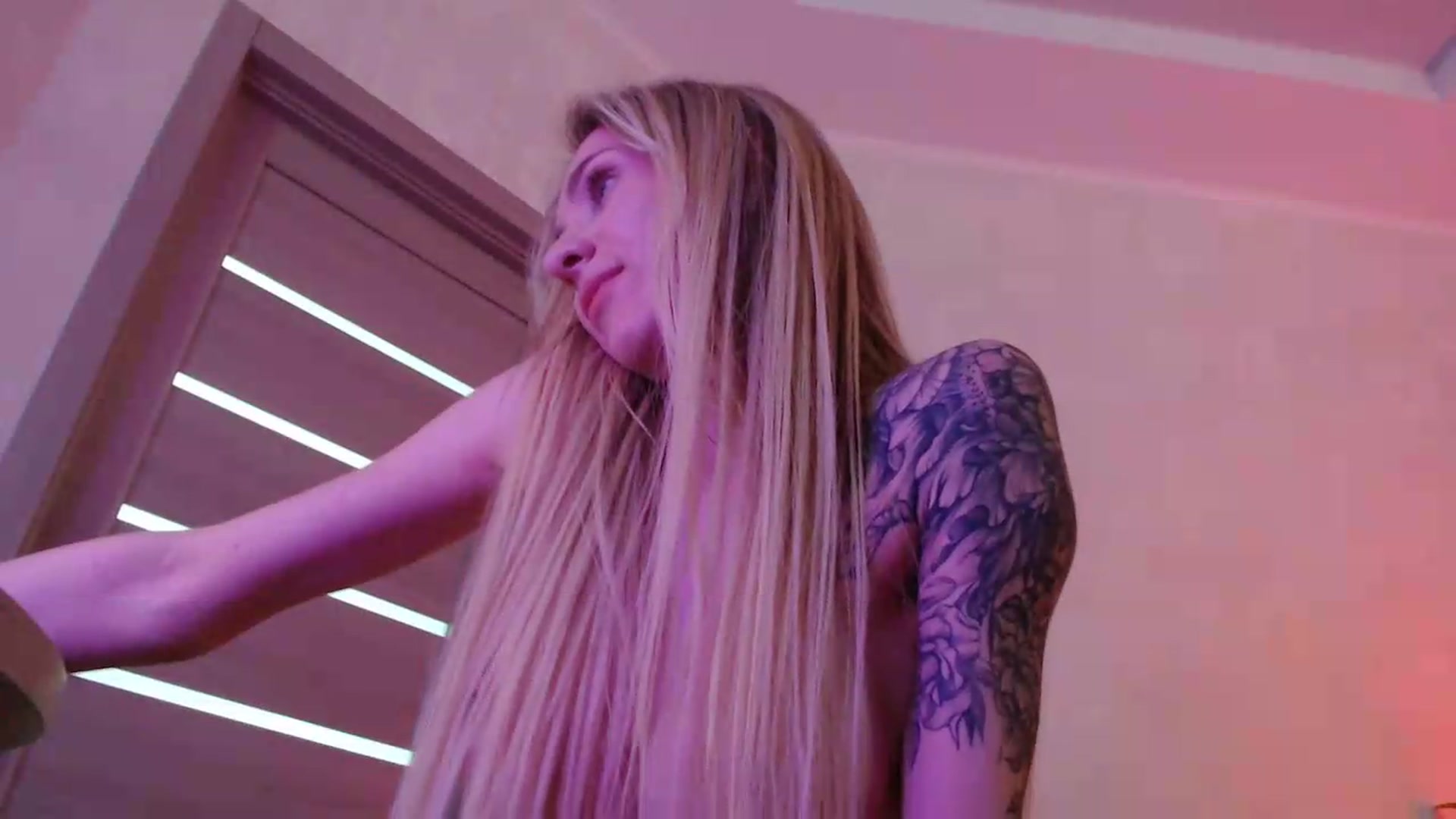 Gallery image thumbnail from Hot_ALISA's myfreecams stream on, 05/14/2026, 13:45 image 20 of 20