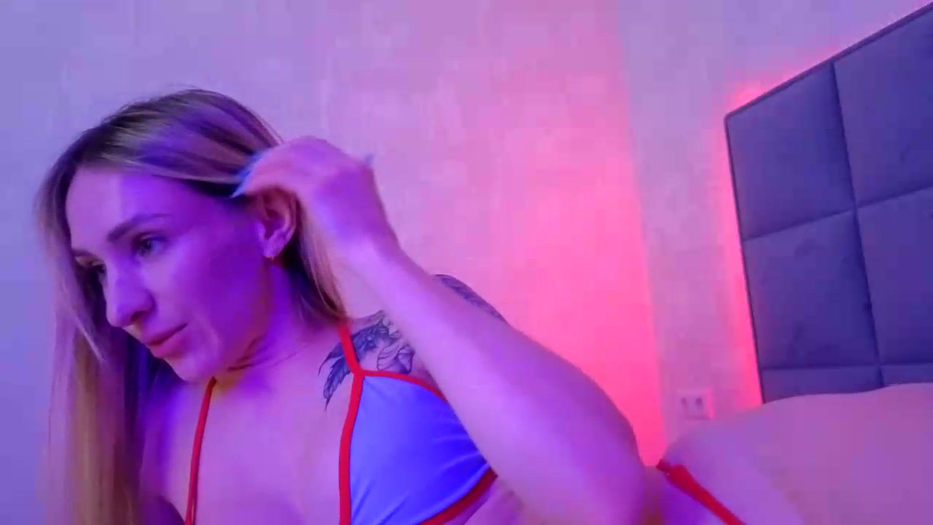 Gallery image thumbnail from Hot_ALISA's myfreecams stream on, 06/06/2026, 10:39 image 5 of 20
