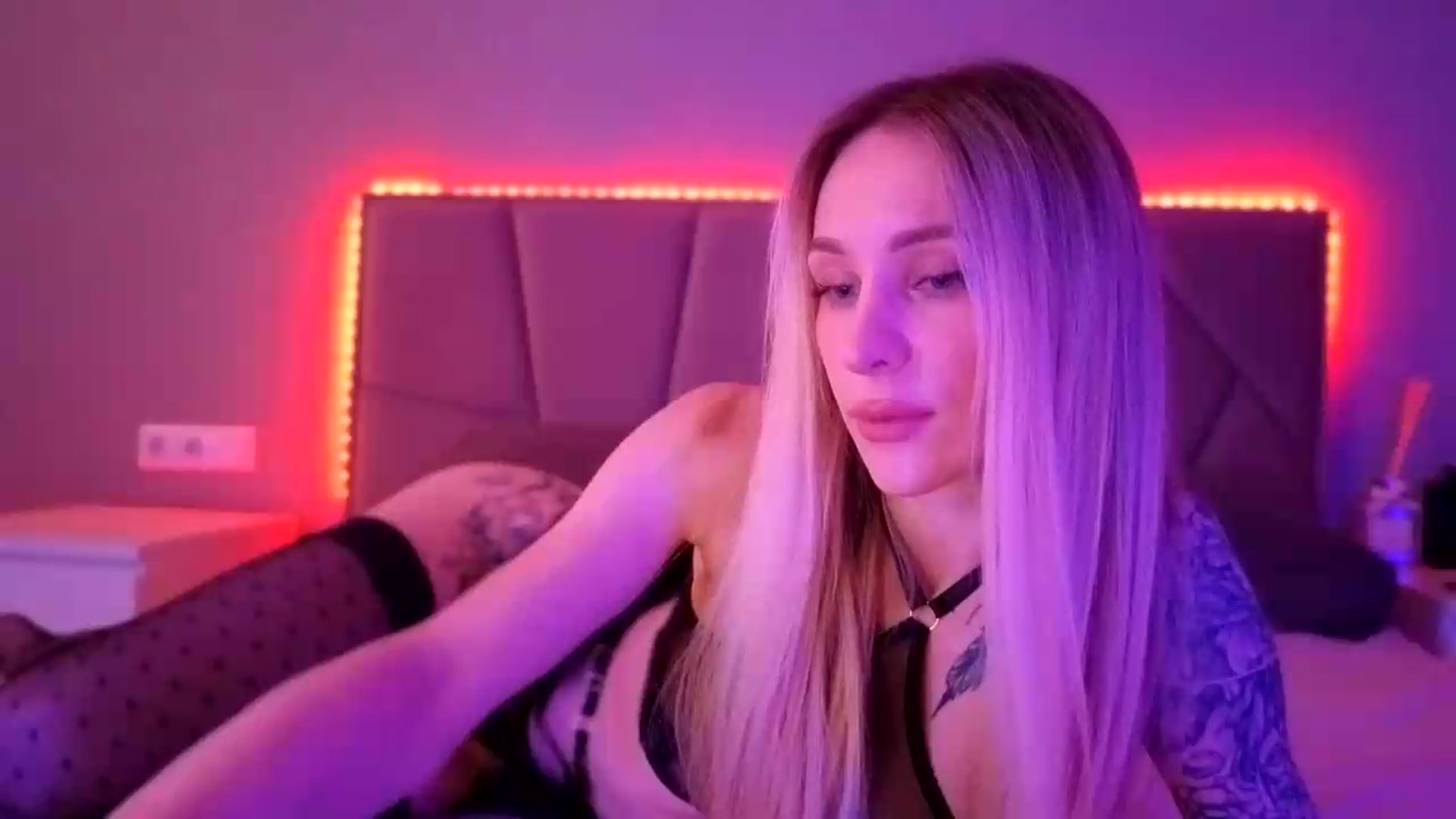 Gallery image thumbnail from Hot_ALISA's myfreecams stream on, 06/26/2026, 09:10 image 9 of 20
