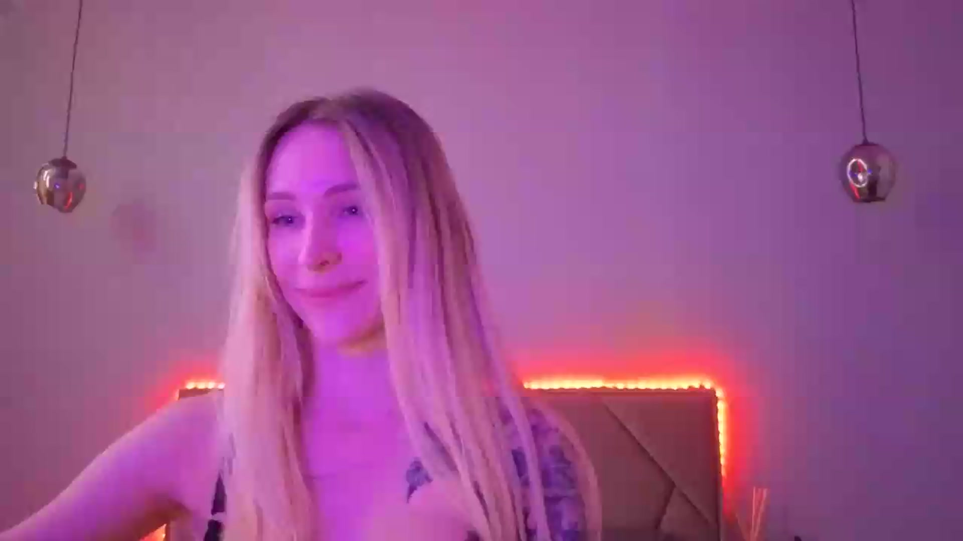 Gallery image thumbnail from Hot_ALISA's myfreecams stream on, 06/29/2026, 10:28 image 16 of 20