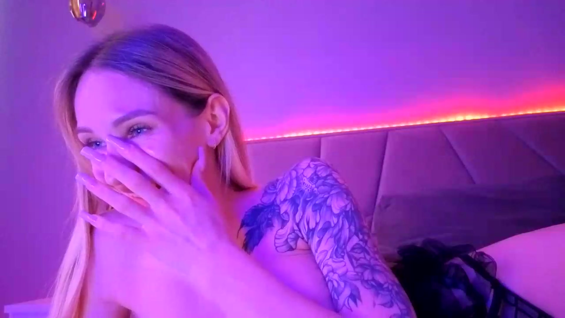 Gallery image thumbnail from Hot_ALISA's myfreecams stream on, 07/03/2026, 13:54 image 12 of 20