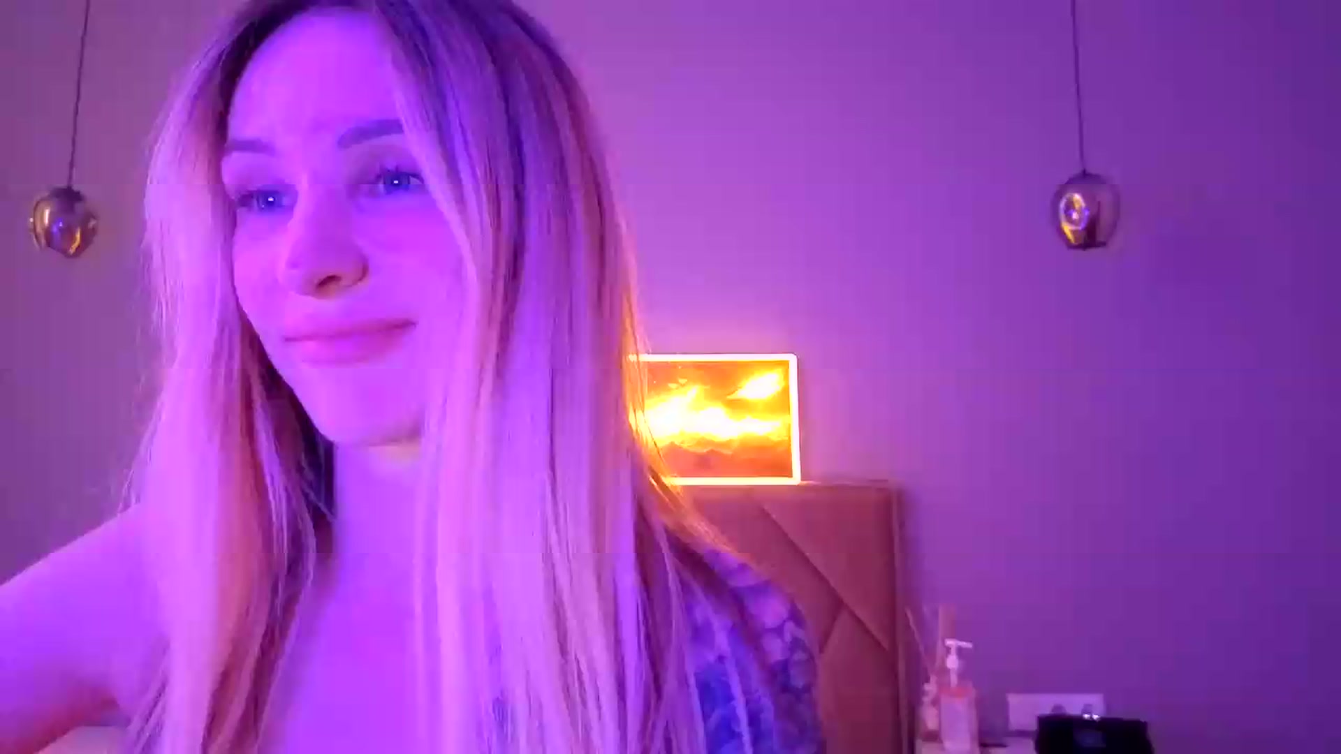 Gallery image thumbnail from Hot_ALISA's myfreecams stream on, 07/04/2026, 10:28 image 1 of 20