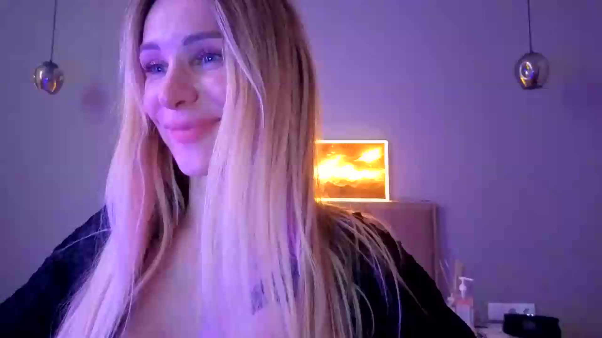 Gallery image thumbnail from Hot_ALISA's myfreecams stream on, 07/04/2026, 12:26 image 1 of 20