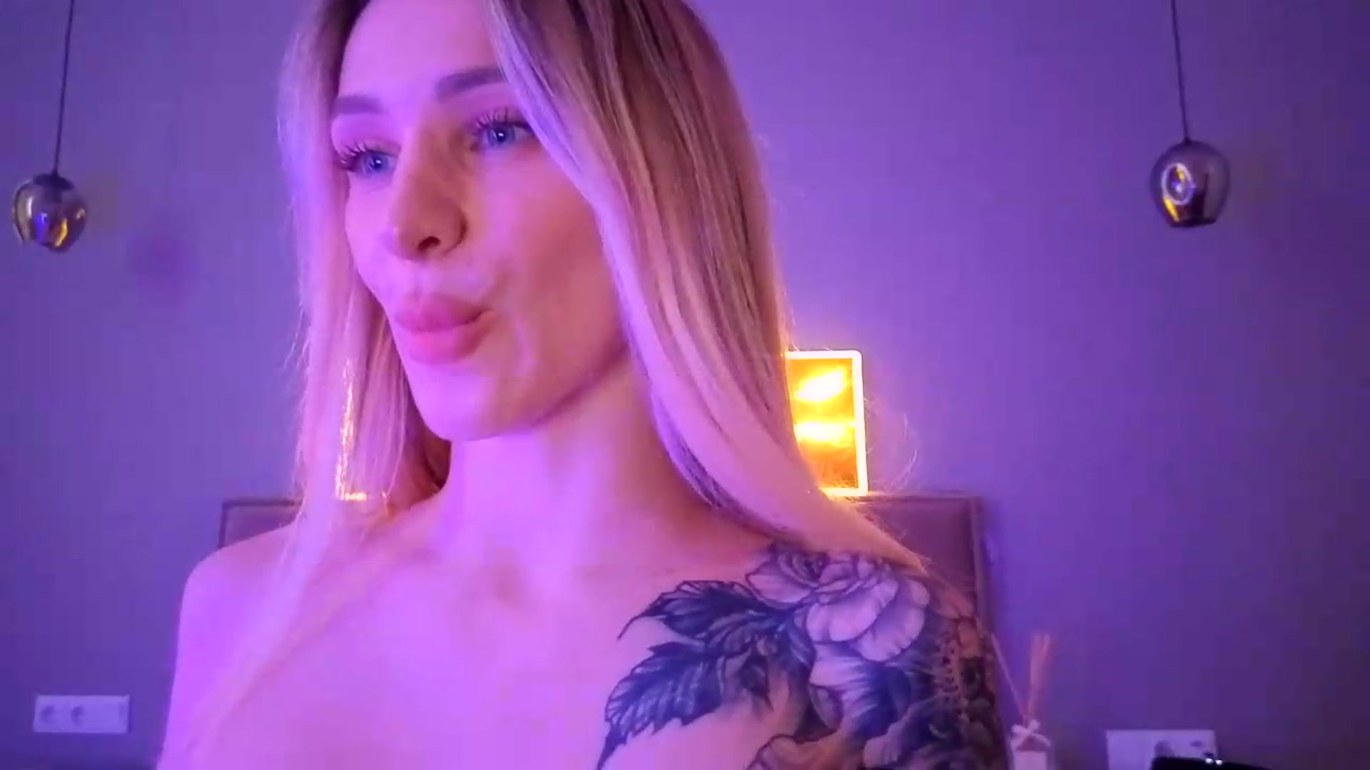 Gallery image thumbnail from Hot_ALISA's myfreecams stream on, 07/05/2026, 11:14 image 10 of 20