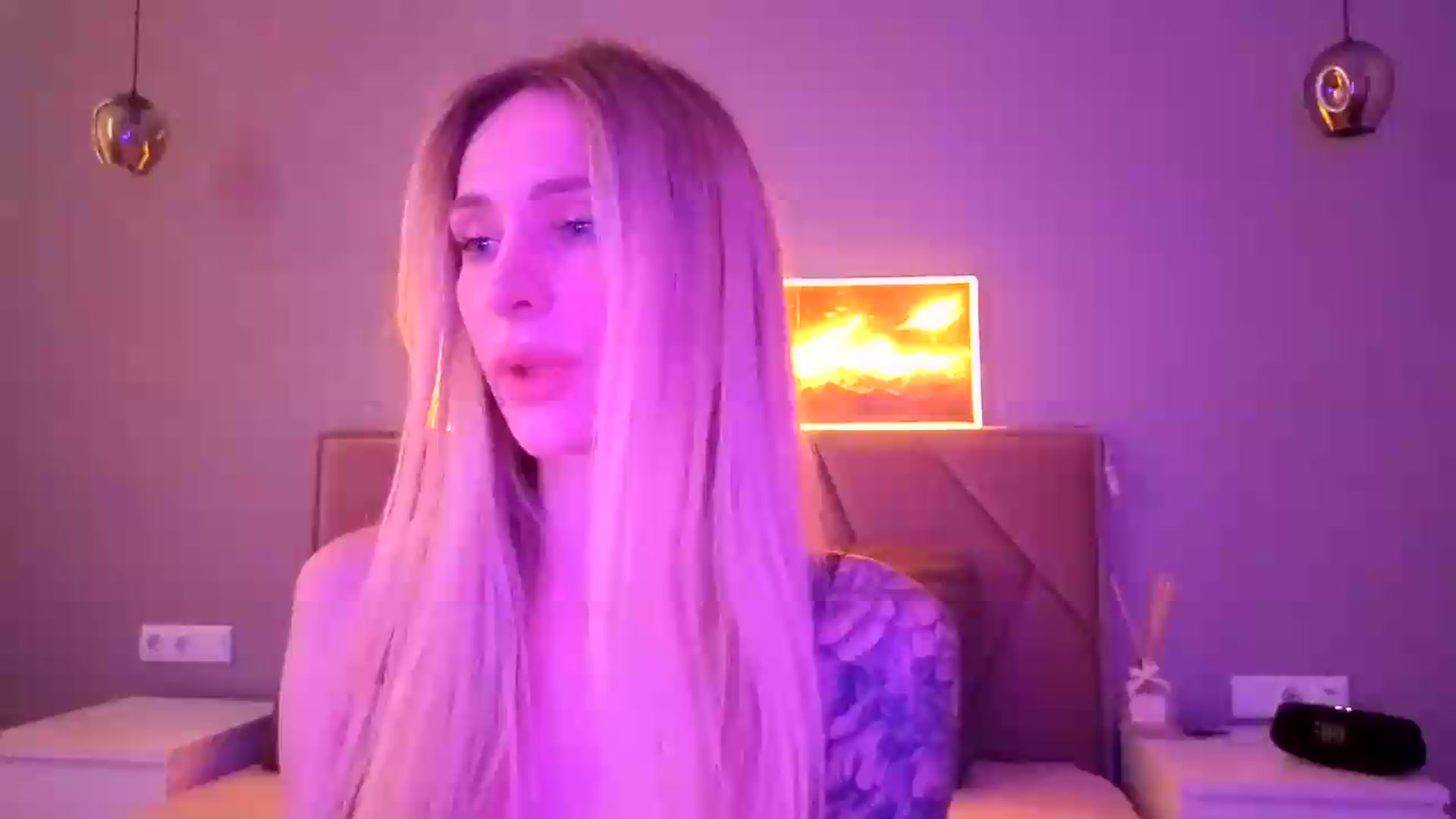 Gallery image thumbnail from Hot_ALISA's myfreecams stream on, 07/06/2026, 09:35 image 2 of 20