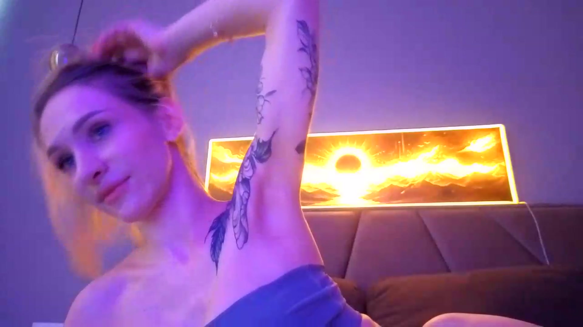 Gallery image thumbnail from Hot_ALISA's myfreecams stream on, 07/08/2026, 10:03 image 8 of 20