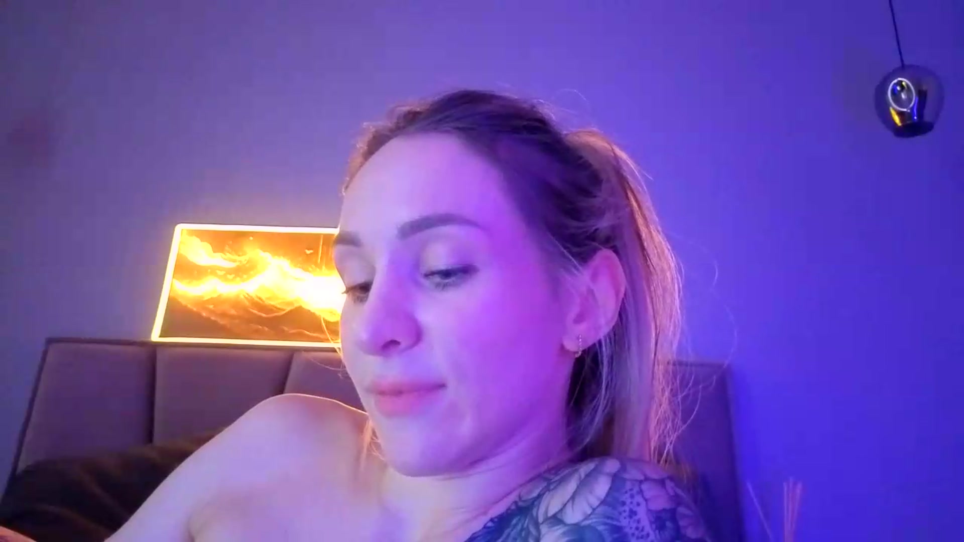 Gallery image thumbnail from Hot_ALISA's myfreecams stream on, 07/08/2026, 12:47 image 19 of 20
