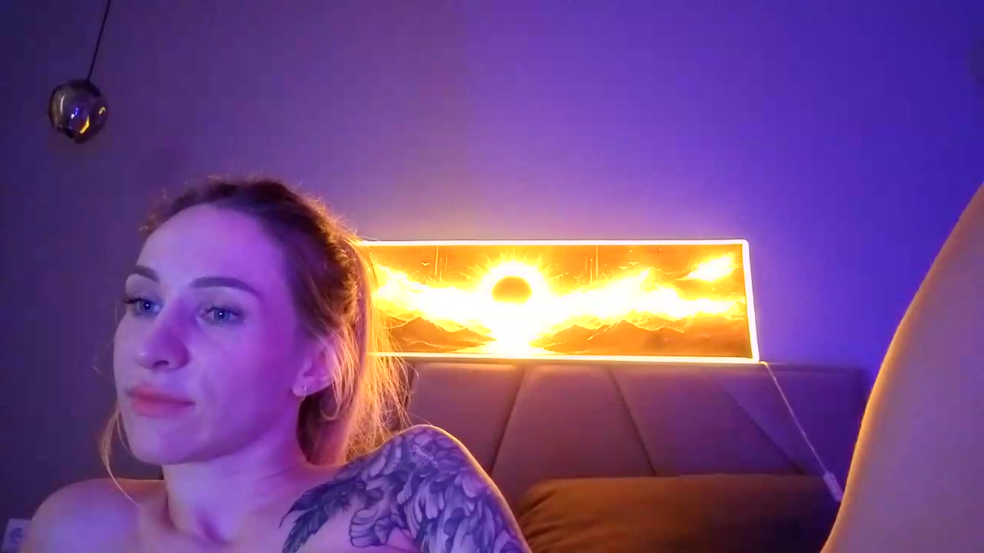 Gallery image thumbnail from Hot_ALISA's myfreecams stream on, 07/08/2026, 14:33 image 8 of 20