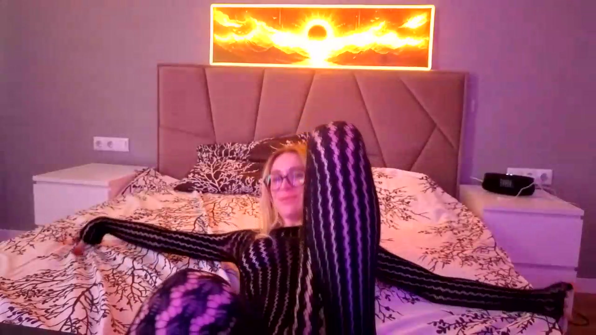 Gallery image thumbnail from Hot_ALISA's myfreecams stream on, 07/11/2026, 12:56 image 15 of 20