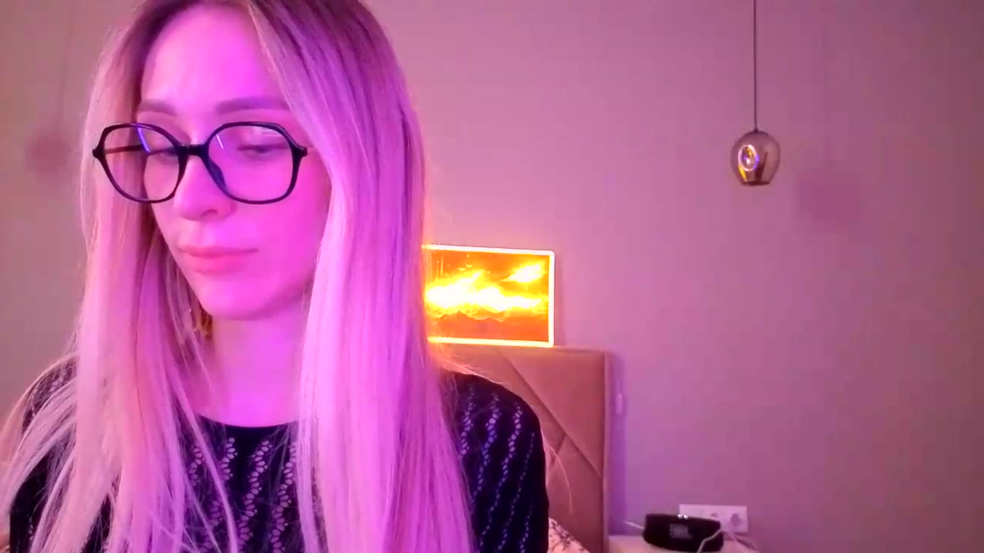 Gallery image thumbnail from Hot_ALISA's myfreecams stream on, 07/11/2026, 12:56 image 5 of 20