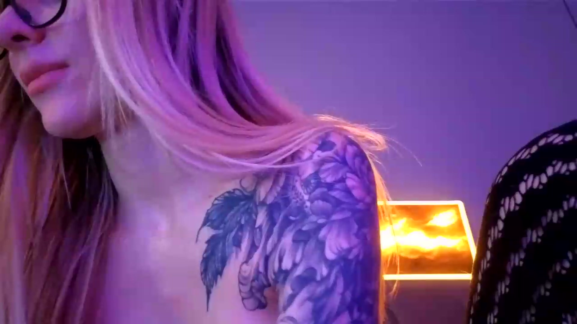 Gallery image thumbnail from Hot_ALISA's myfreecams stream on, 07/11/2026, 14:39 image 11 of 20
