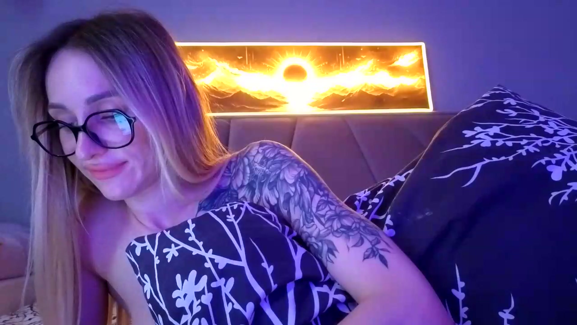 Gallery image thumbnail from Hot_ALISA's myfreecams stream on, 07/12/2026, 12:13 image 2 of 20