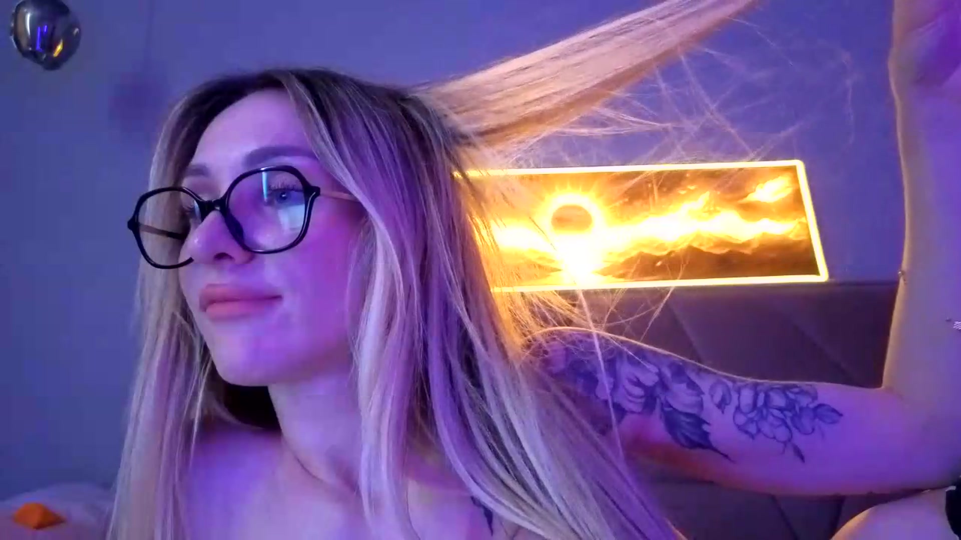 Gallery image thumbnail from Hot_ALISA's myfreecams stream on, 07/12/2026, 12:13 image 19 of 20