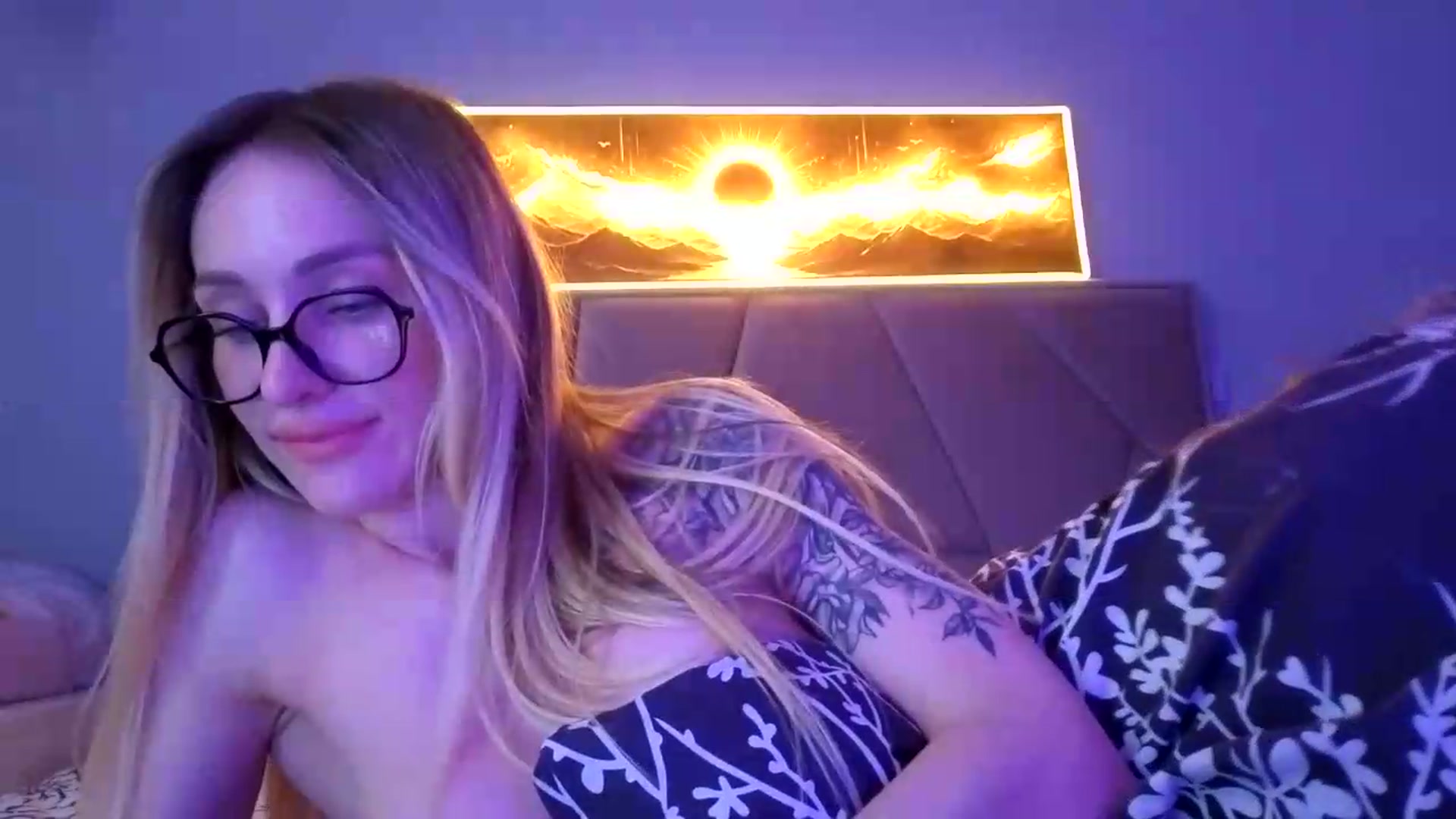 Gallery image thumbnail from Hot_ALISA's myfreecams stream on, 07/12/2026, 12:13 image 15 of 20