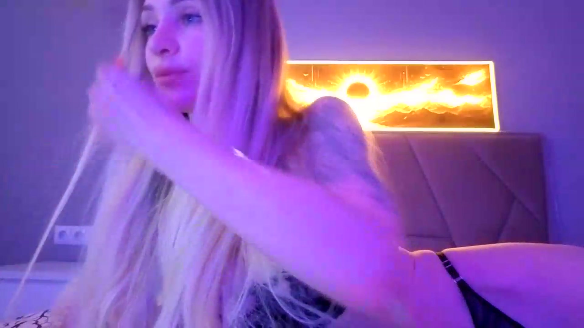 Gallery image thumbnail from Hot_ALISA's myfreecams stream on, 07/18/2026, 07:49 image 2 of 20
