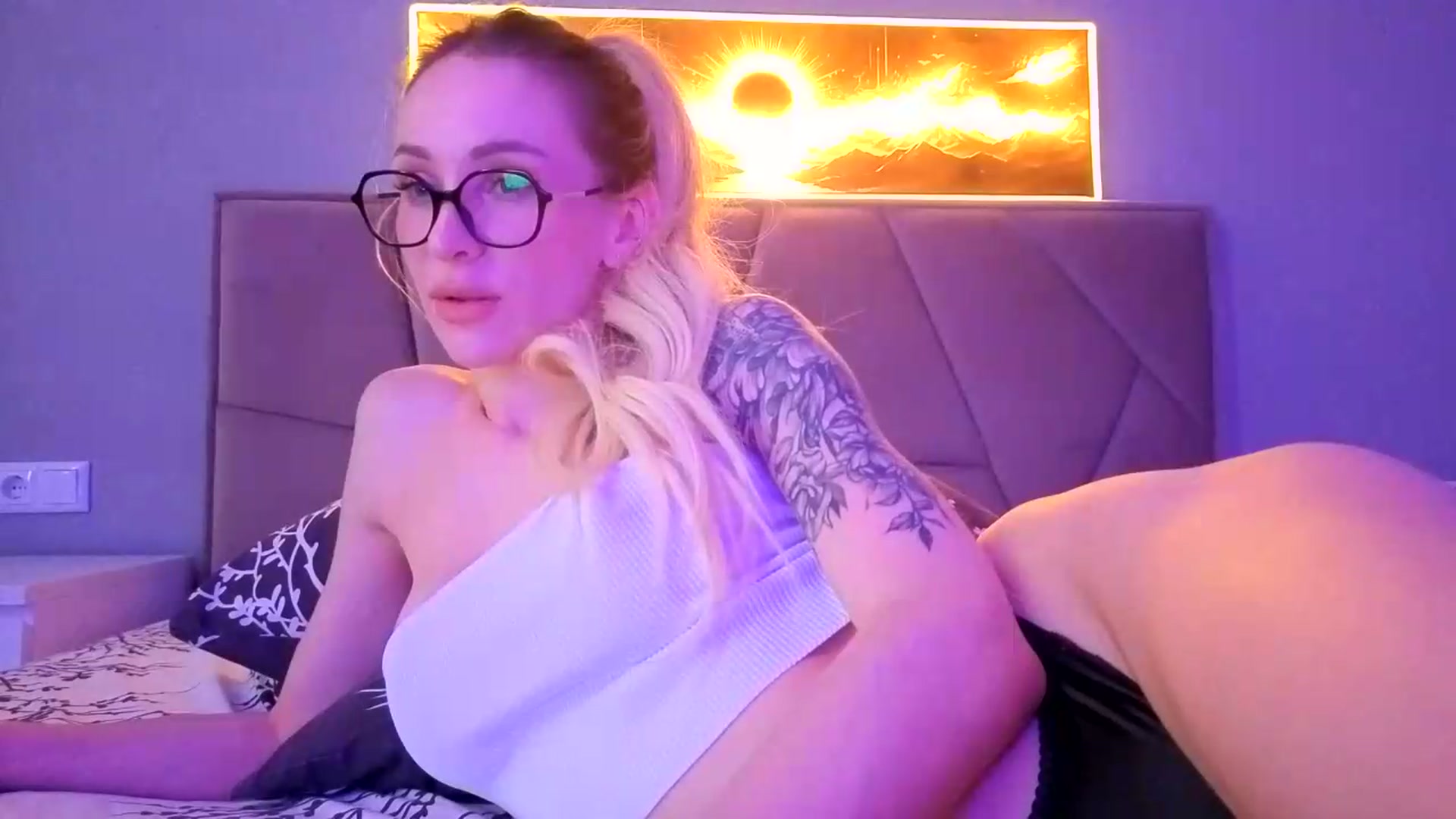 Gallery image thumbnail from Hot_ALISA's myfreecams stream on, 07/19/2026, 11:12 image 2 of 20
