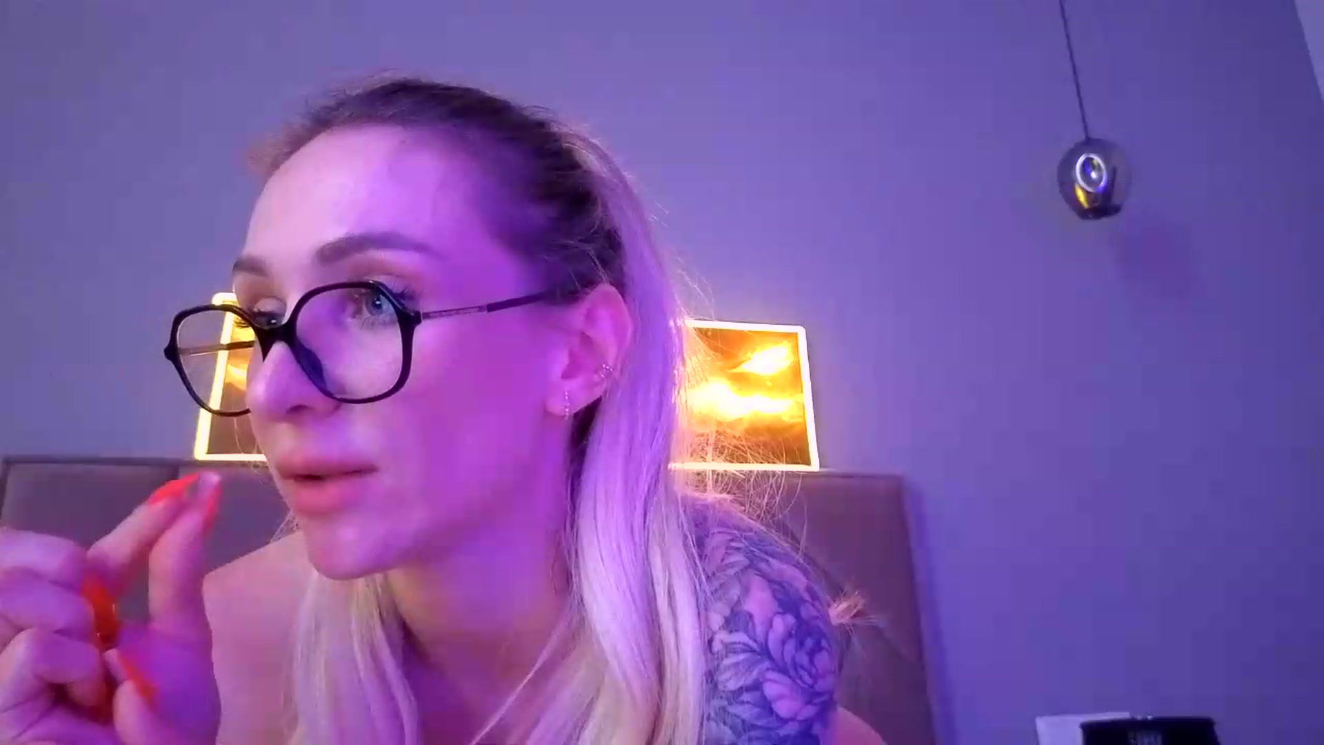 Gallery image thumbnail from Hot_ALISA's myfreecams stream on, 07/19/2026, 14:04 image 18 of 20