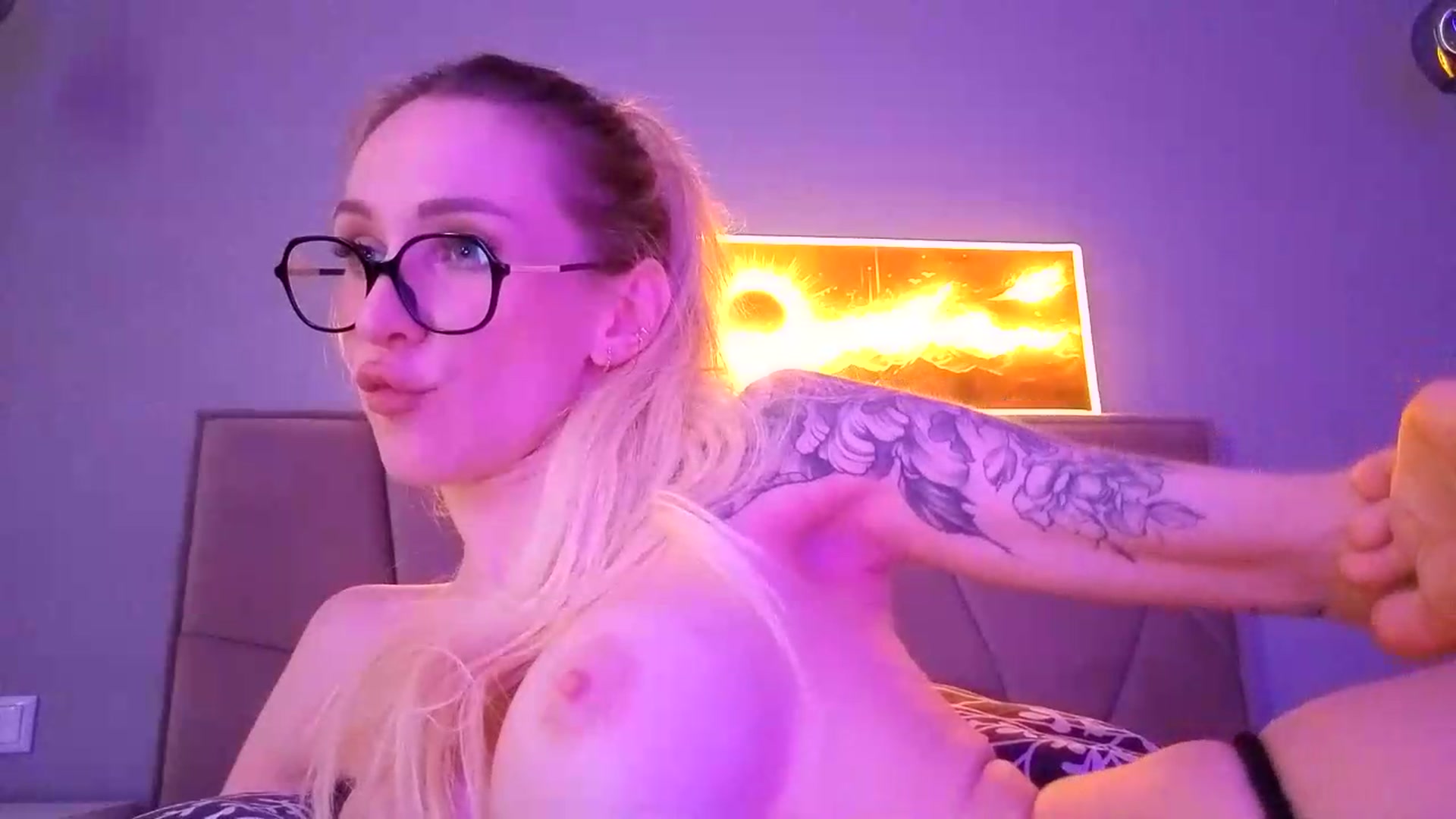 Gallery image thumbnail from Hot_ALISA's myfreecams stream on, 07/19/2026, 14:52 image 12 of 20
