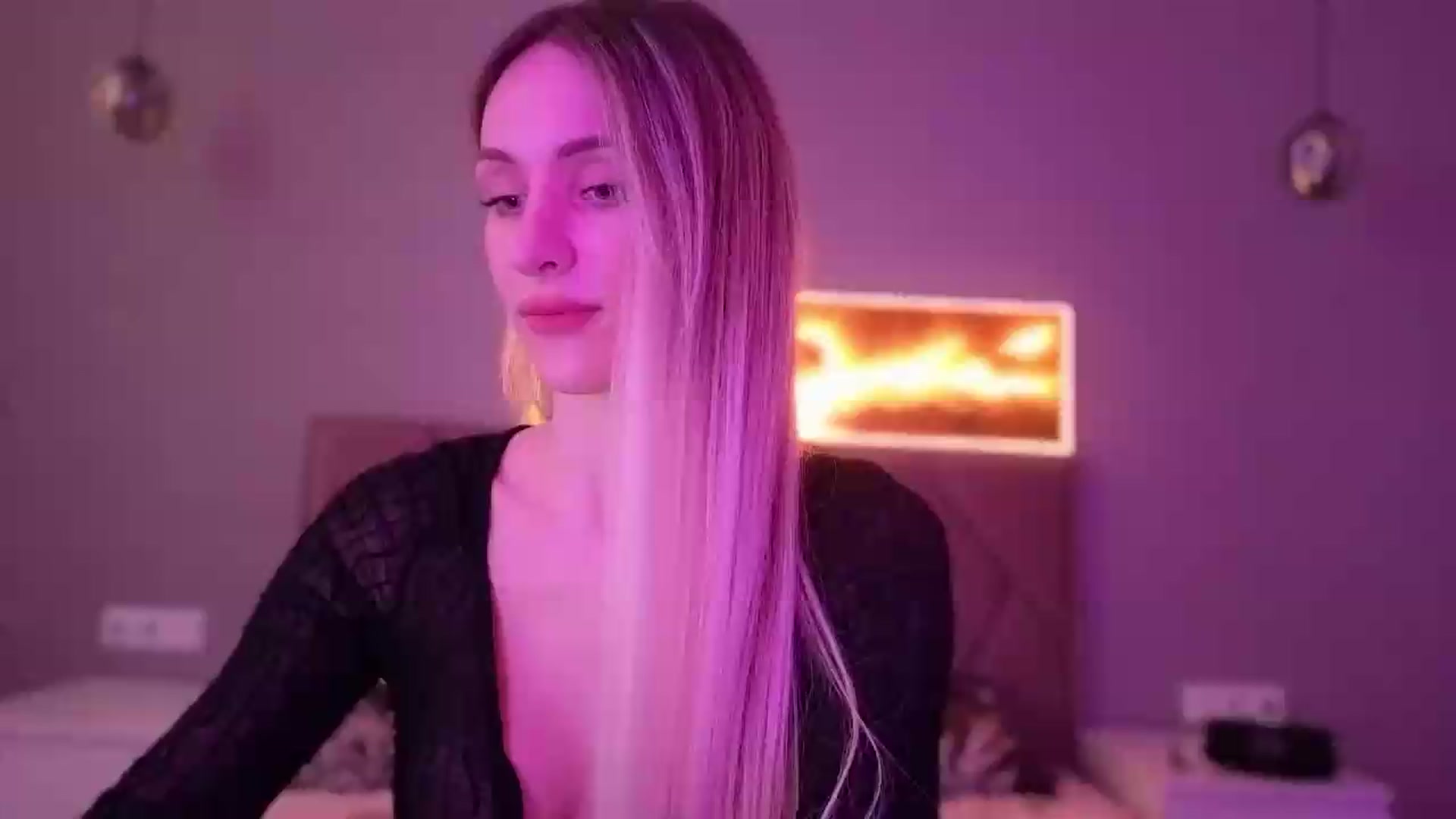 Gallery image thumbnail from Hot_ALISA's myfreecams stream on, 07/24/2026, 09:37 image 1 of 20