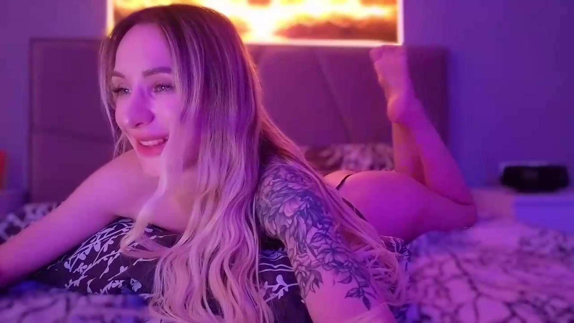 Gallery image thumbnail from Hot_ALISA's myfreecams stream on, 07/26/2026, 09:44 image 8 of 20
