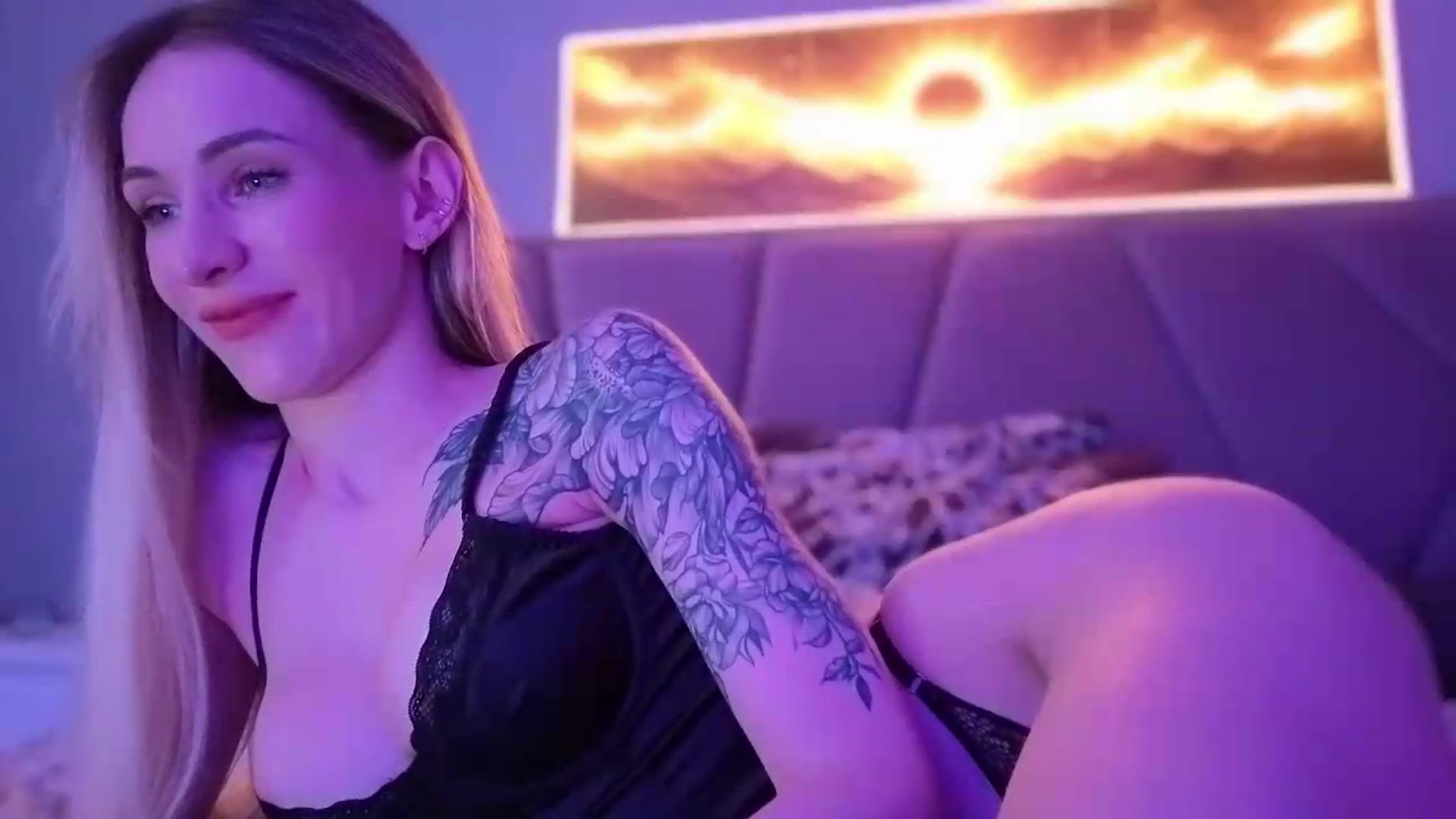Gallery image thumbnail from Hot_ALISA's myfreecams stream on, 07/27/2026, 09:43 image 16 of 20