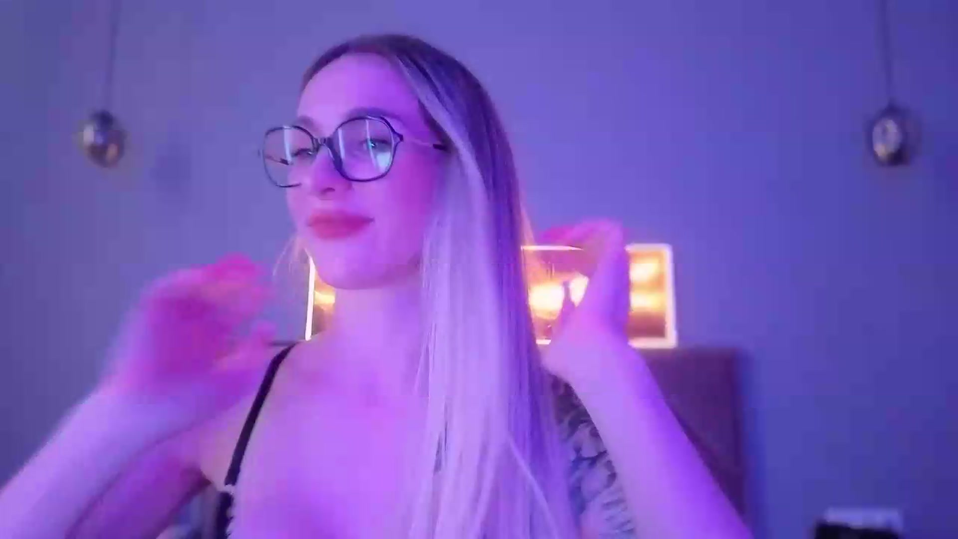Gallery image thumbnail from Hot_ALISA's myfreecams stream on, 07/27/2026, 13:38 image 8 of 20