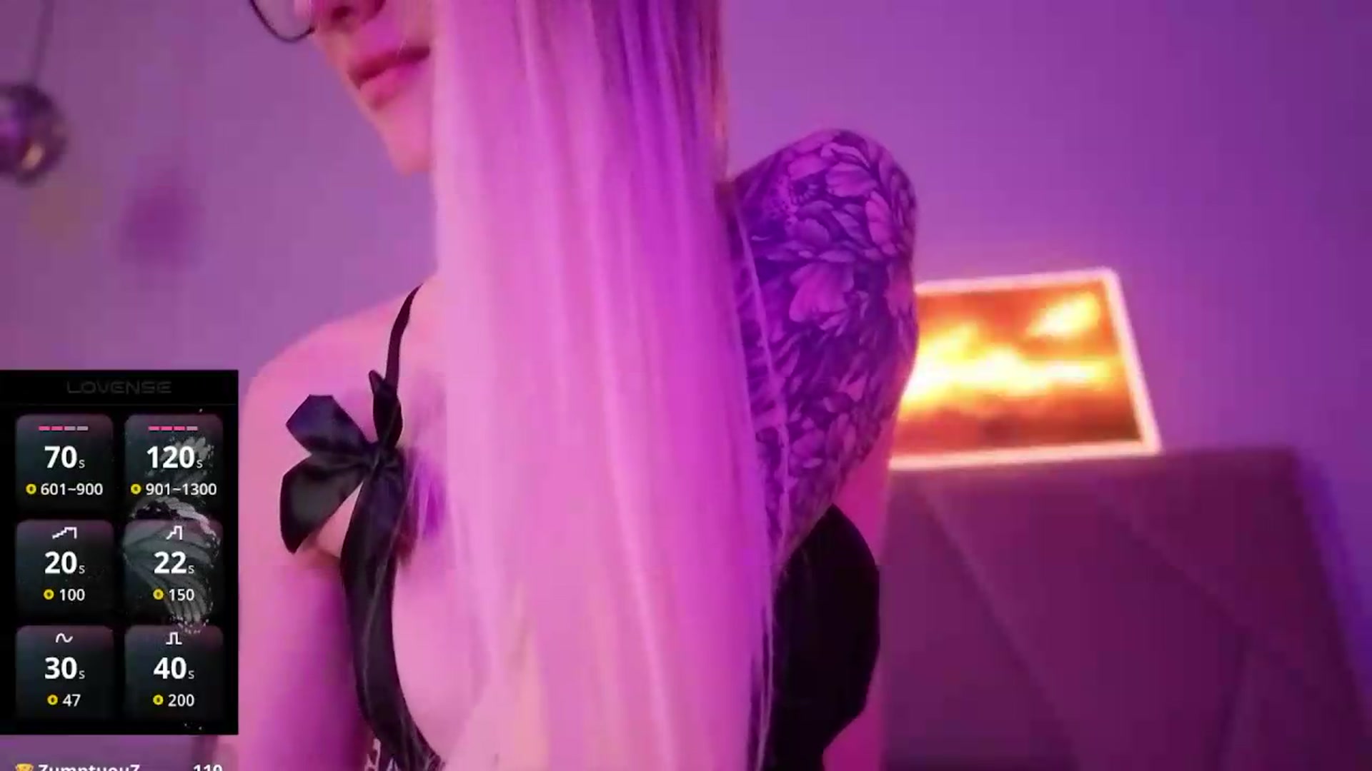 Gallery image thumbnail from Hot_ALISA's myfreecams stream on, 08/03/2026, 11:51 image 7 of 20