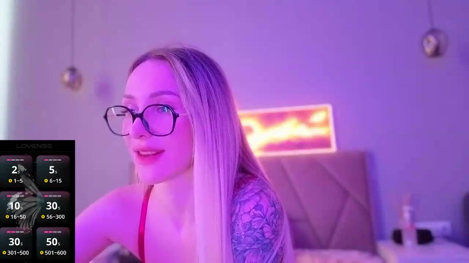 Gallery image thumbnail from Hot_ALISA's myfreecams stream on, 08/08/2026, 12:52 image 7 of 20