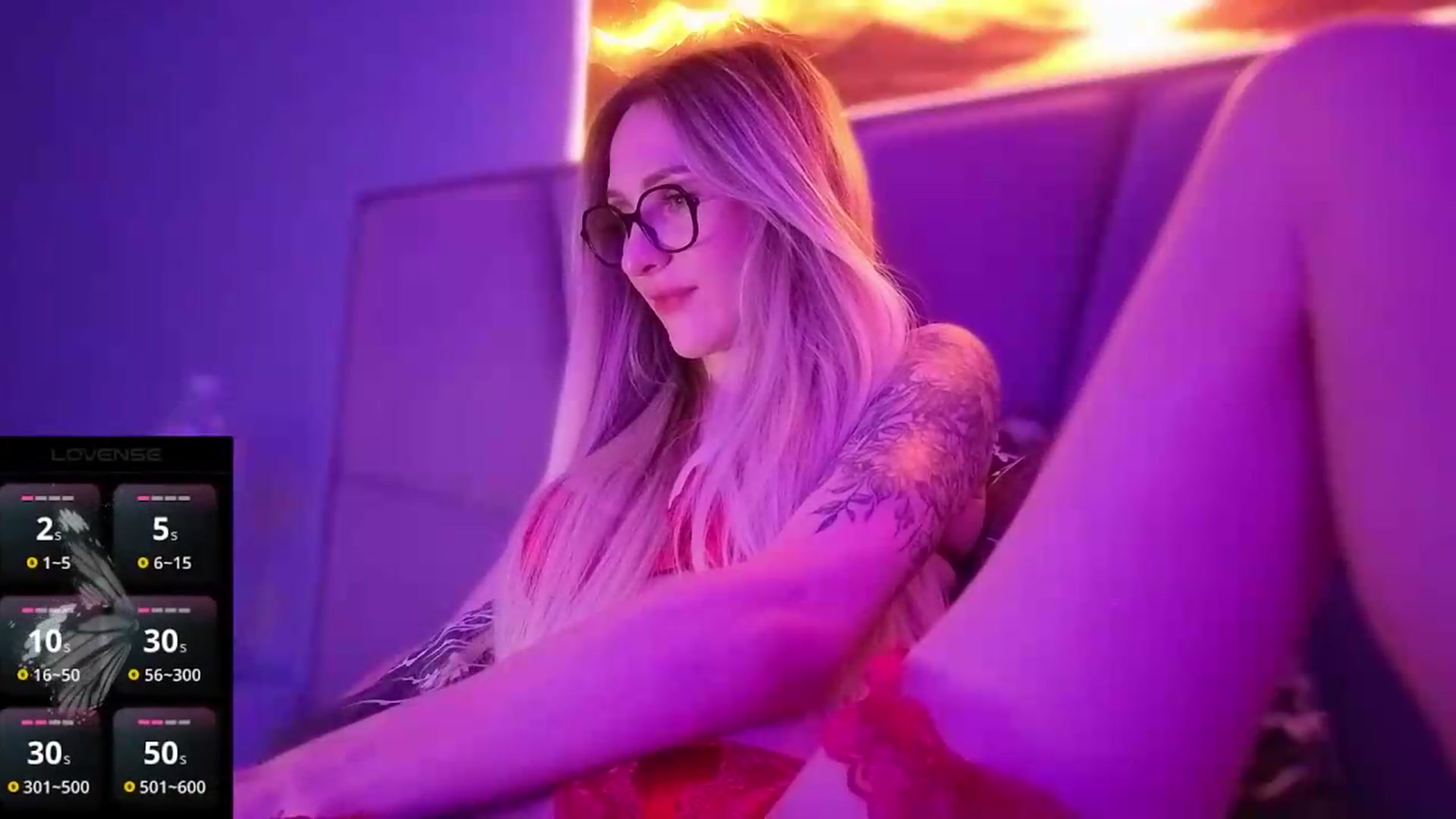 Gallery image thumbnail from Hot_ALISA's myfreecams stream on, 08/08/2026, 13:37 image 13 of 20
