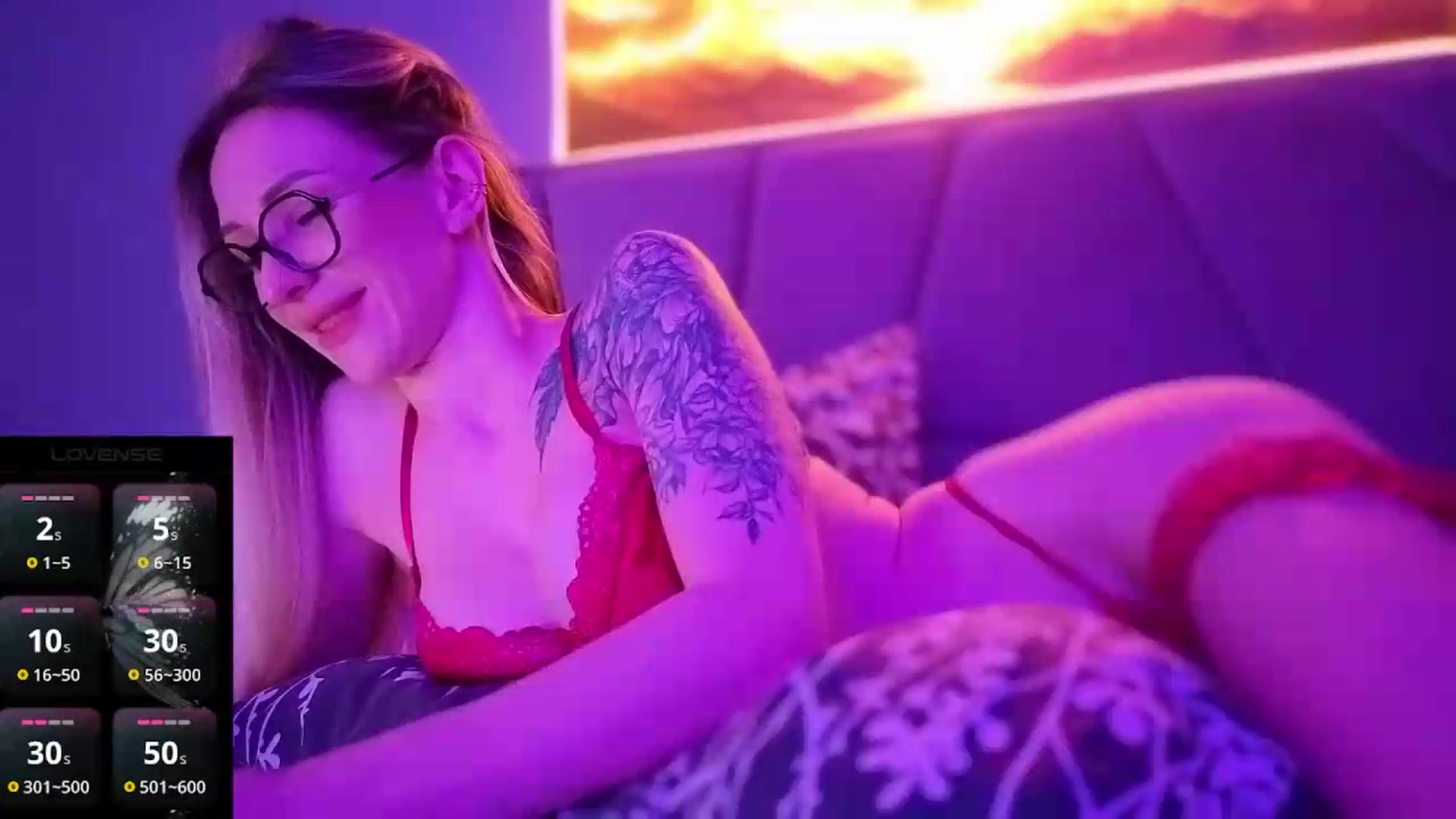 Gallery image thumbnail from Hot_ALISA's myfreecams stream on, 08/08/2026, 13:37 image 7 of 20