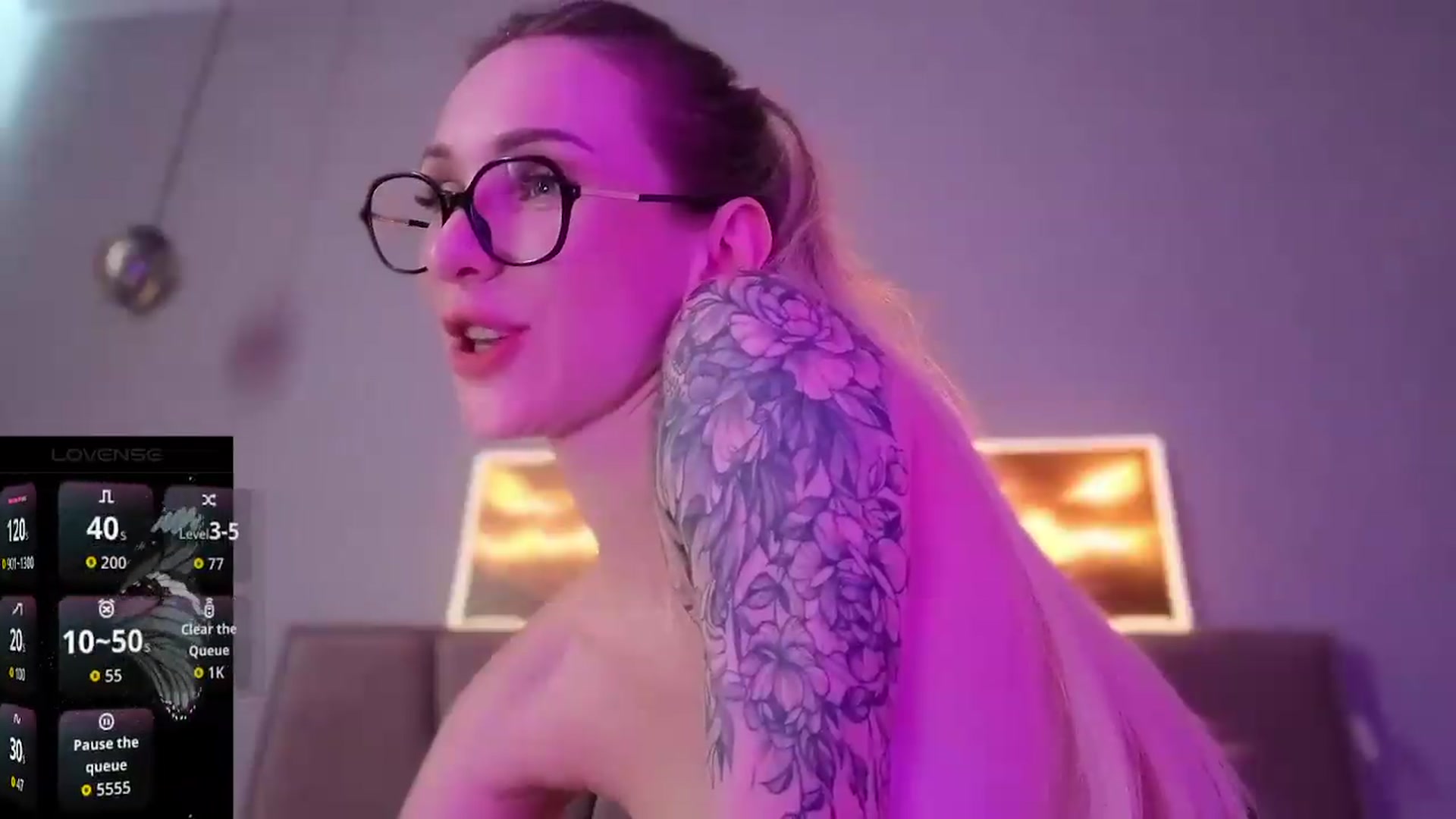 Gallery image thumbnail from Hot_ALISA's myfreecams stream on, 08/09/2026, 13:50 image 11 of 20