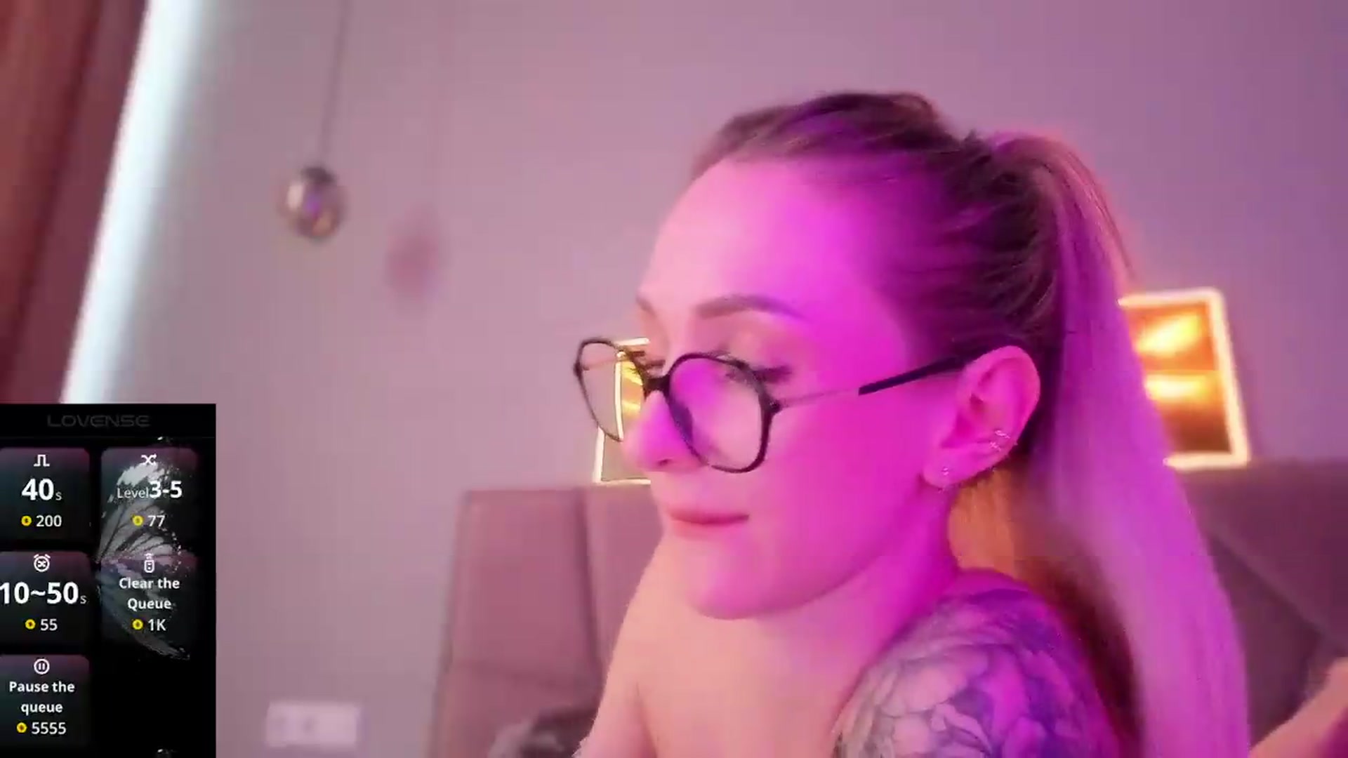 Gallery image thumbnail from Hot_ALISA's myfreecams stream on, 08/09/2026, 13:50 image 2 of 20
